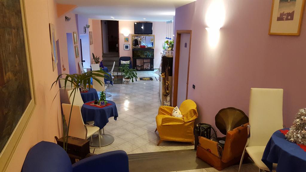 Locanda Dalla Compagnia Riomaggiore Exterior foto